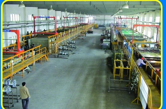 Hocheffiziente Elektroplattierproduktionslinie mit Verbrauchssteuerung durch PLC